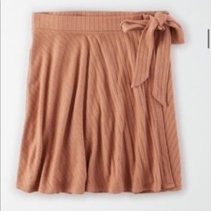 AMERICAN EAGLE wrap skirt